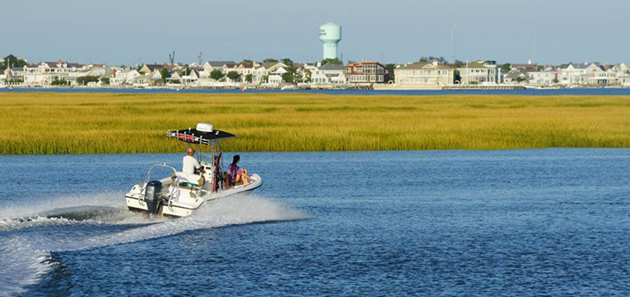 Sunny Afternoon Fall Boat Ride