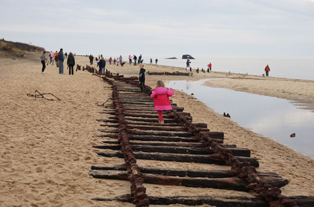 Railroad tracks on Sunset Beach NJ